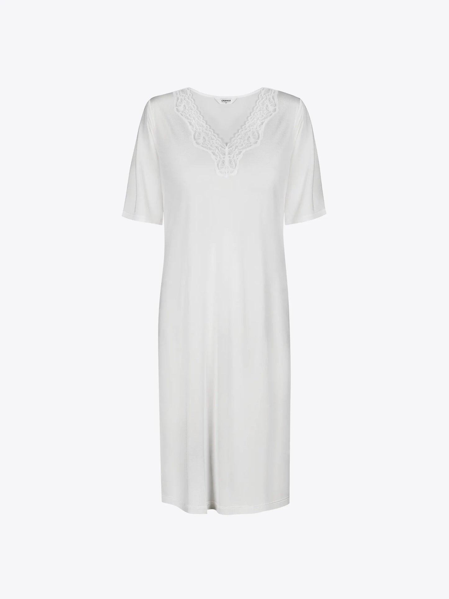 Valge siidist öösärk pitsi äärega